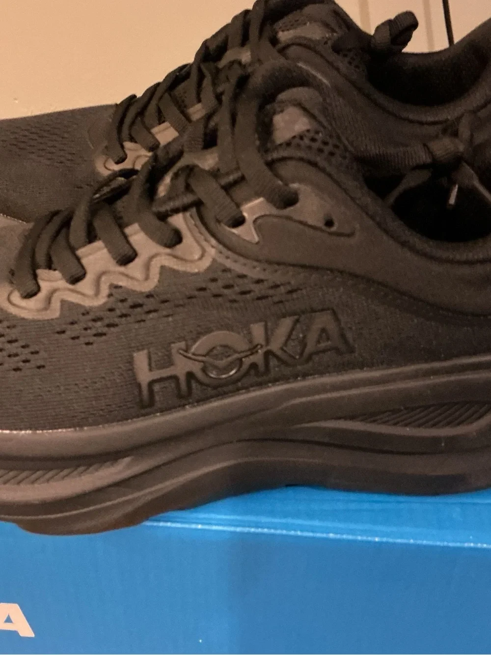 Hoka One Bondi 9 Women’s 7 triple black. 1162012